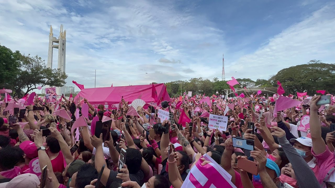 ‘Pink Sunday,’ spins at  Quezon City Circle